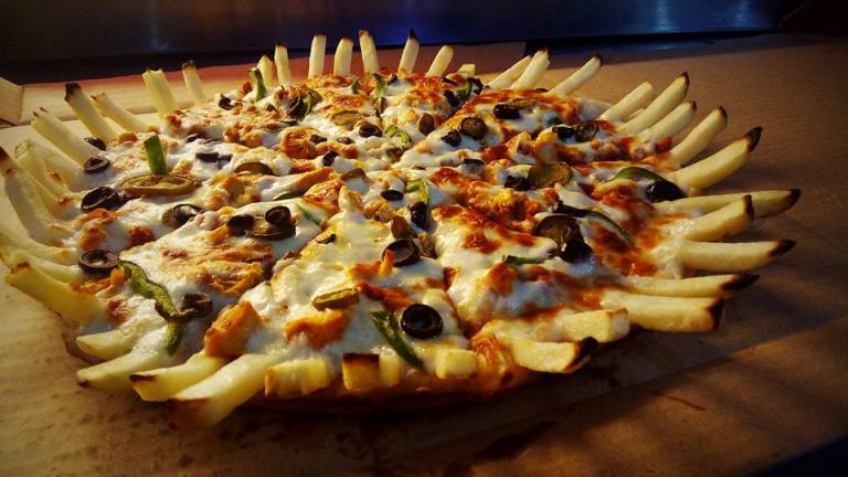 Fareette-Pizza-Daytimes-2