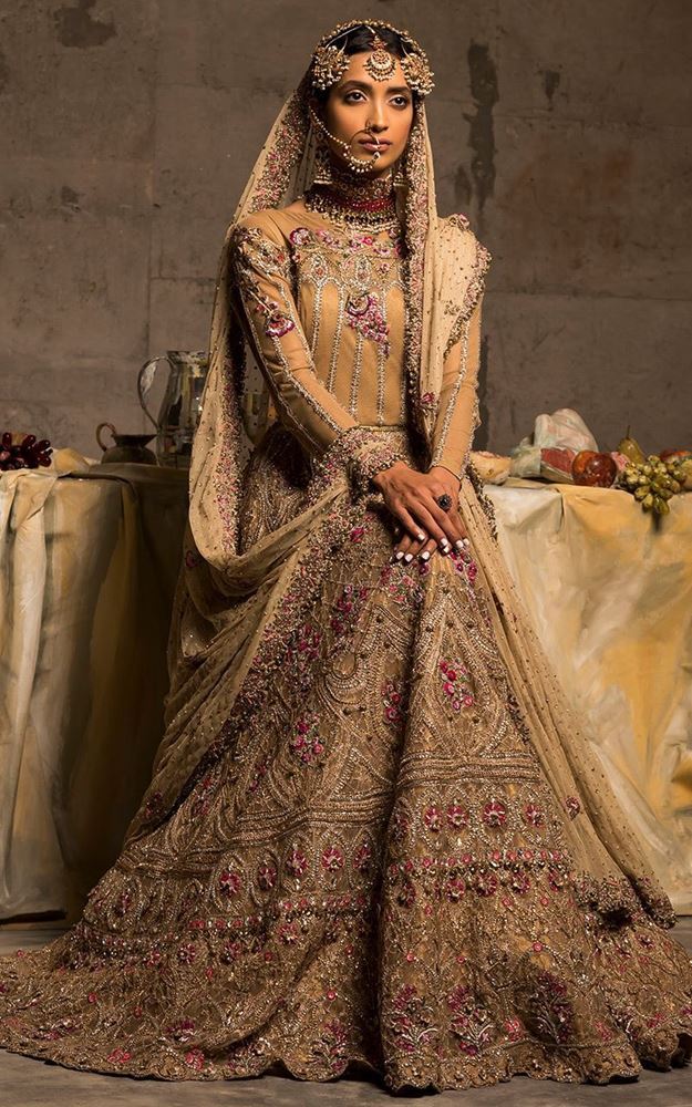 Pakistani Wedding Dresses By Famous Fashion Designers